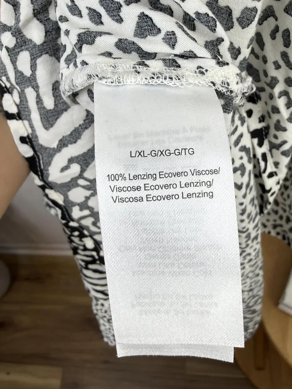 Donna Karan Black & White Abstract Print Loose Fit Sleepwear Dress - Size - L/XL
